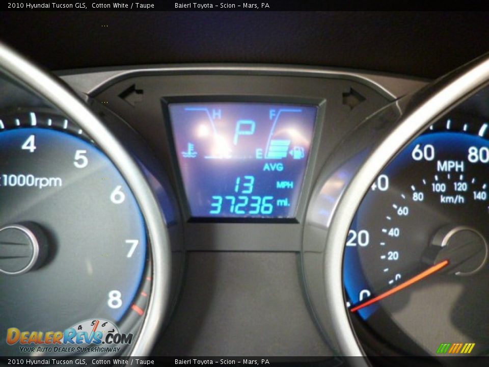 2010 Hyundai Tucson GLS Cotton White / Taupe Photo #20