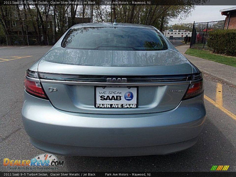 2011 Saab 9-5 Turbo4 Sedan Glacier Silver Metallic / Jet Black Photo #4
