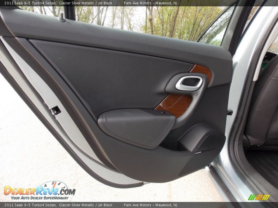 2011 Saab 9-5 Turbo4 Sedan Glacier Silver Metallic / Jet Black Photo #14