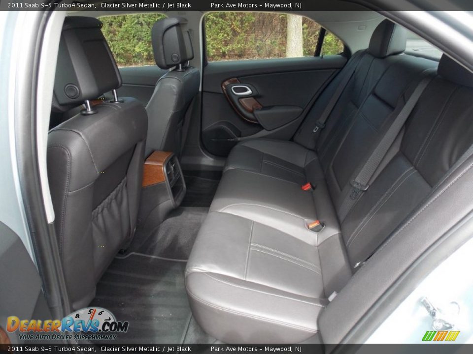 2011 Saab 9-5 Turbo4 Sedan Glacier Silver Metallic / Jet Black Photo #16
