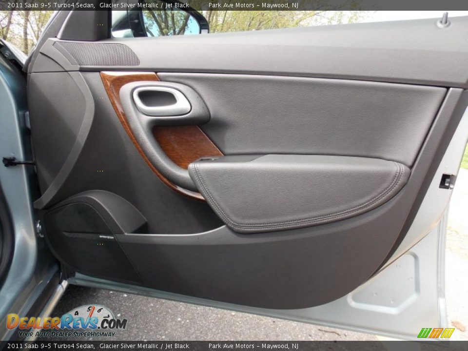 2011 Saab 9-5 Turbo4 Sedan Glacier Silver Metallic / Jet Black Photo #17
