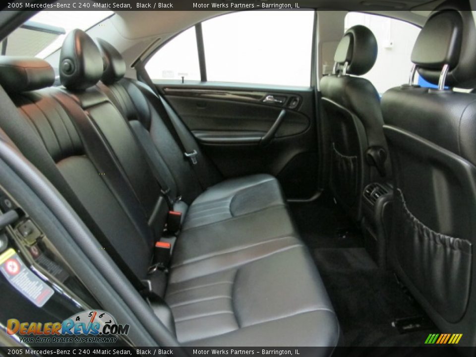 2005 Mercedes-Benz C 240 4Matic Sedan Black / Black Photo #19