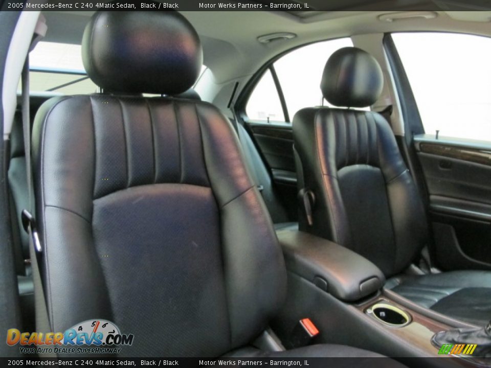 2005 Mercedes-Benz C 240 4Matic Sedan Black / Black Photo #22