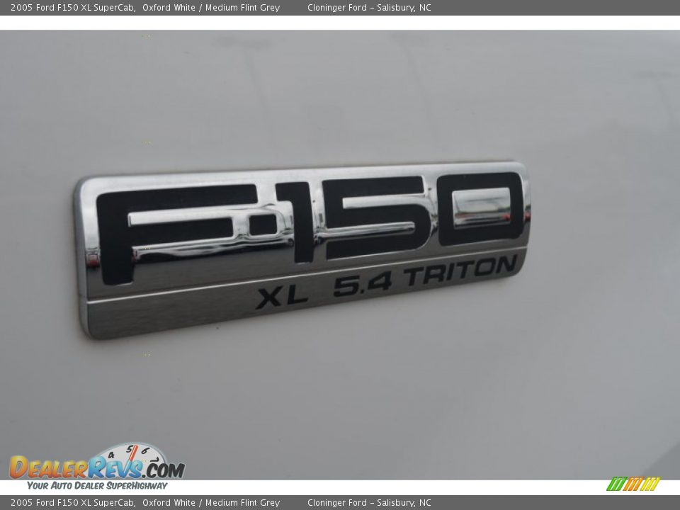 2005 Ford F150 XL SuperCab Logo Photo #15