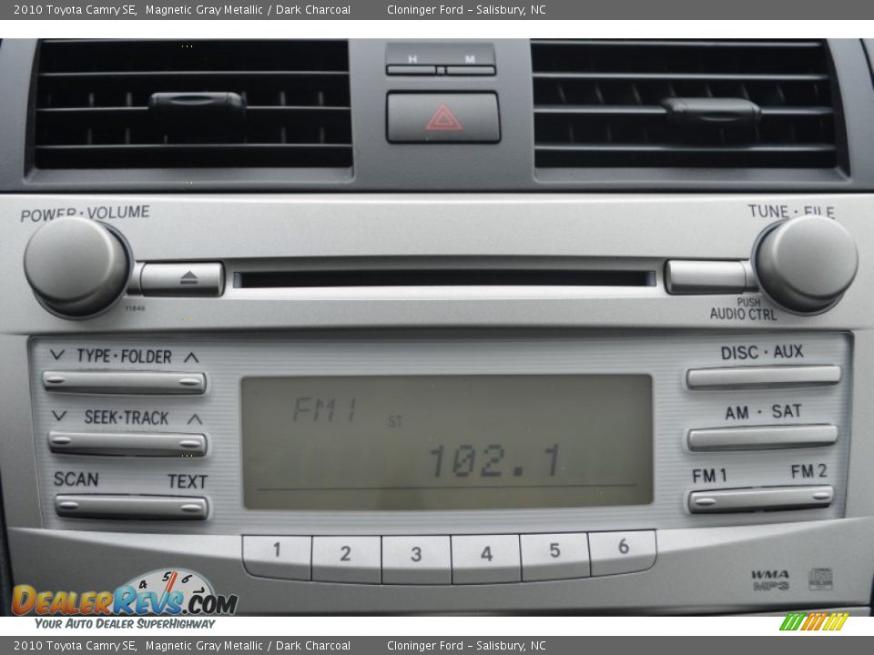 Audio System of 2010 Toyota Camry SE Photo #26