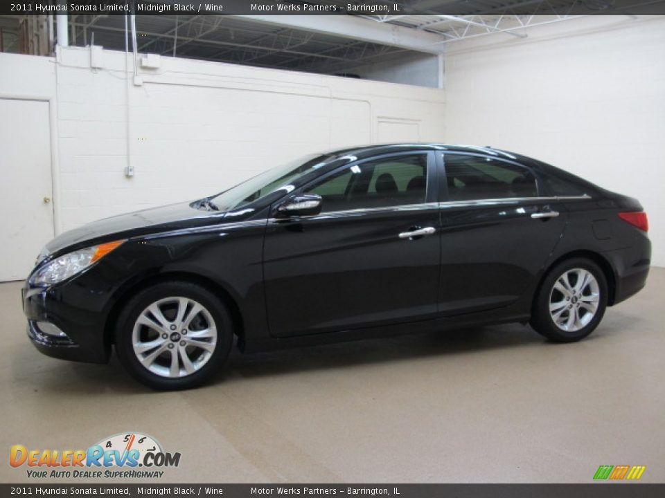 2011 Hyundai Sonata Limited Midnight Black / Wine Photo #4