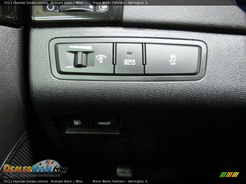 2011 Hyundai Sonata Limited Midnight Black / Wine Photo #36