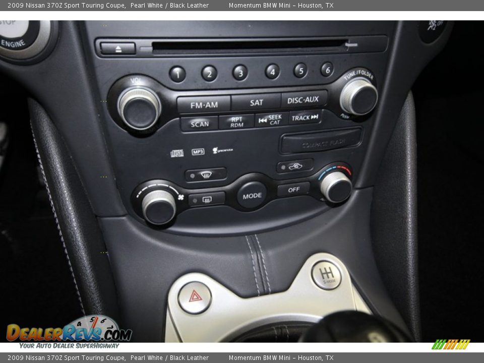 Controls of 2009 Nissan 370Z Sport Touring Coupe Photo #23