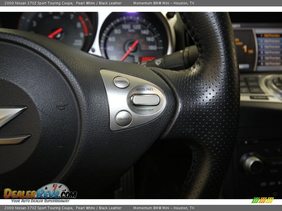 Controls of 2009 Nissan 370Z Sport Touring Coupe Photo #28