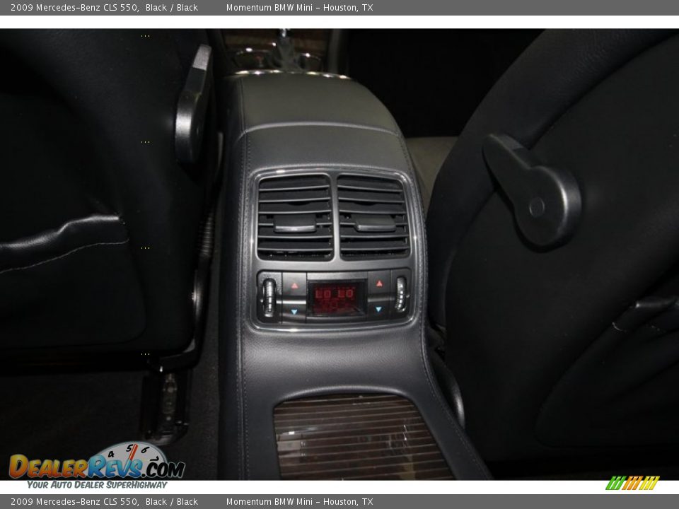 2009 Mercedes-Benz CLS 550 Black / Black Photo #31