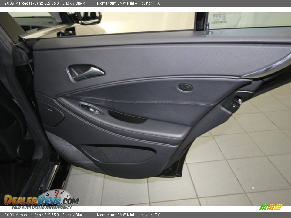 2009 Mercedes-Benz CLS 550 Black / Black Photo #35