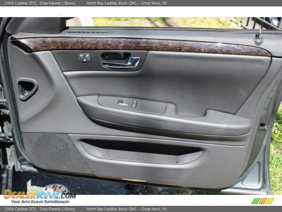 2009 Cadillac DTS Gray Flannel / Ebony Photo #9