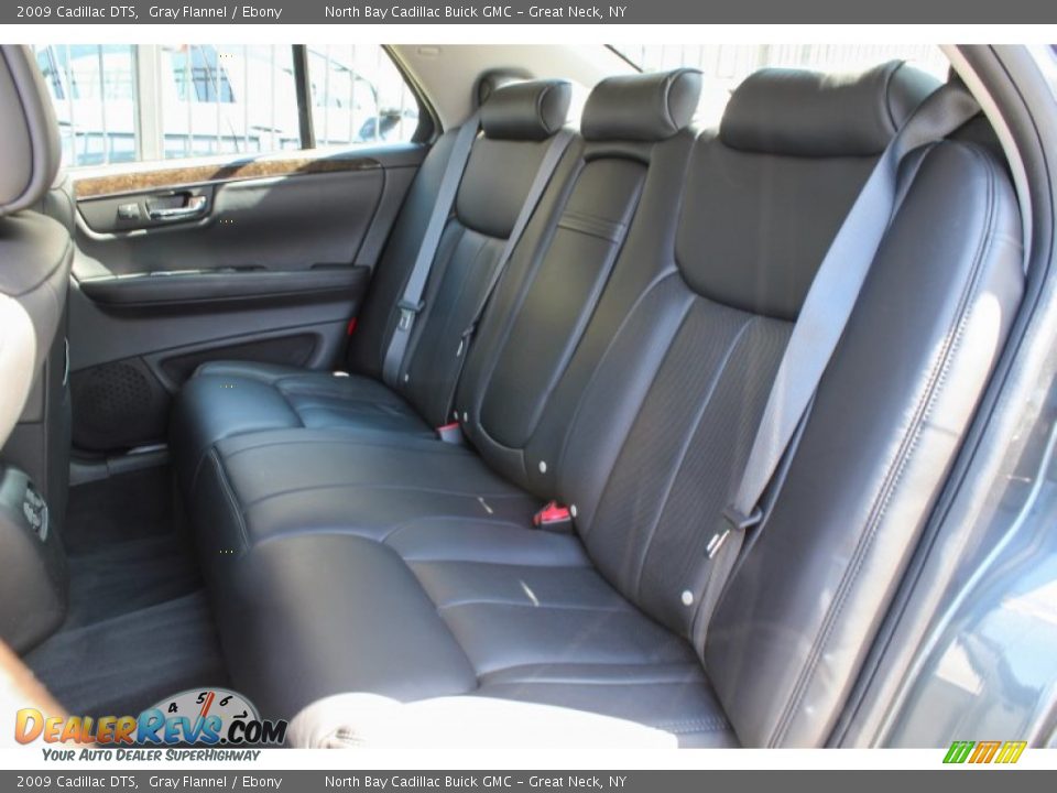 2009 Cadillac DTS Gray Flannel / Ebony Photo #17