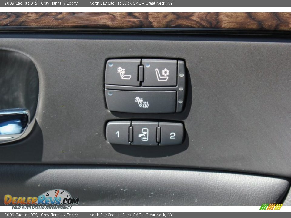 2009 Cadillac DTS Gray Flannel / Ebony Photo #20