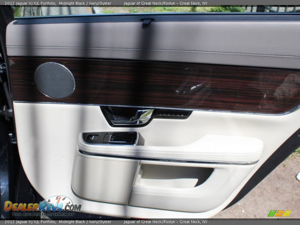 2012 Jaguar XJ XJL Portfolio Midnight Black / Ivory/Oyster Photo #12