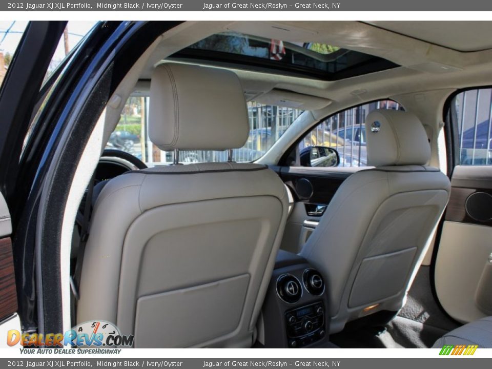 2012 Jaguar XJ XJL Portfolio Midnight Black / Ivory/Oyster Photo #18