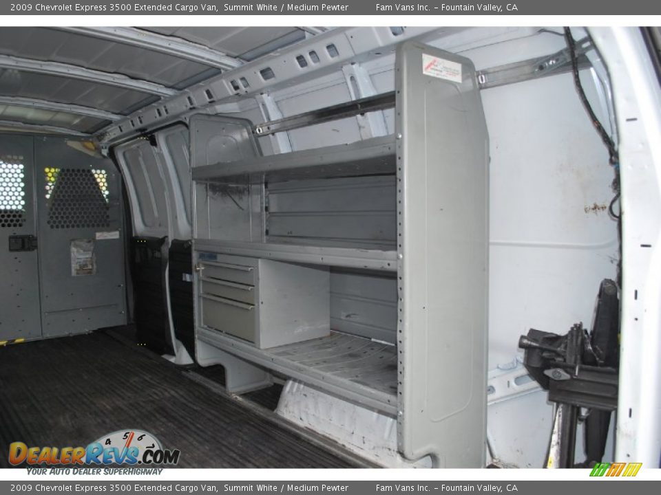 2009 Chevrolet Express 3500 Extended Cargo Van Summit White / Medium Pewter Photo #9