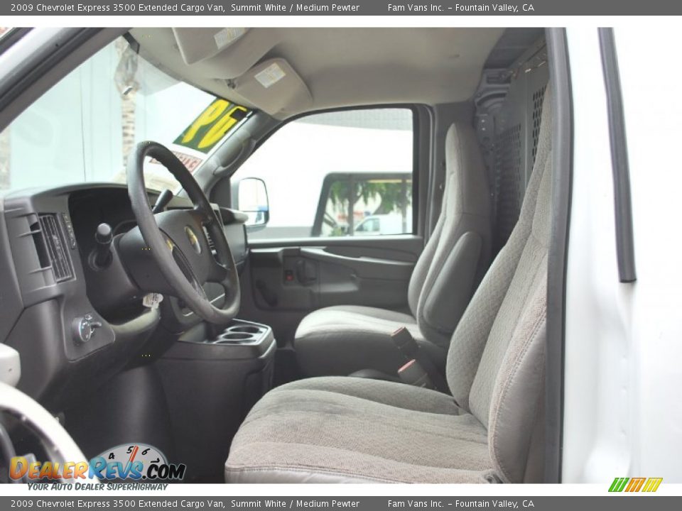 2009 Chevrolet Express 3500 Extended Cargo Van Summit White / Medium Pewter Photo #13