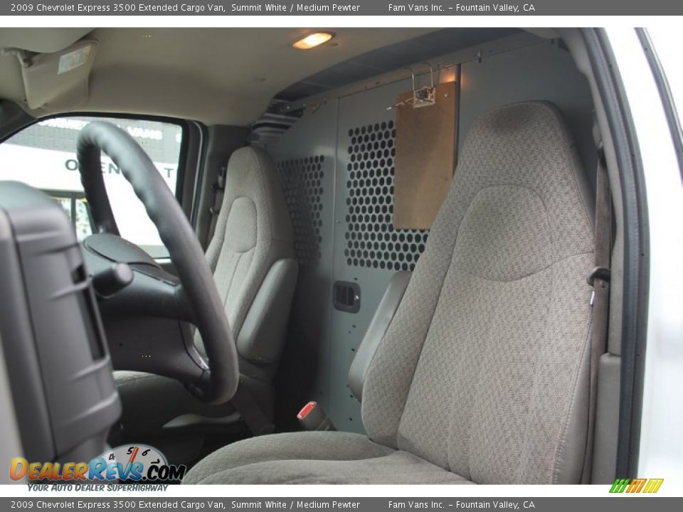 2009 Chevrolet Express 3500 Extended Cargo Van Summit White / Medium Pewter Photo #14