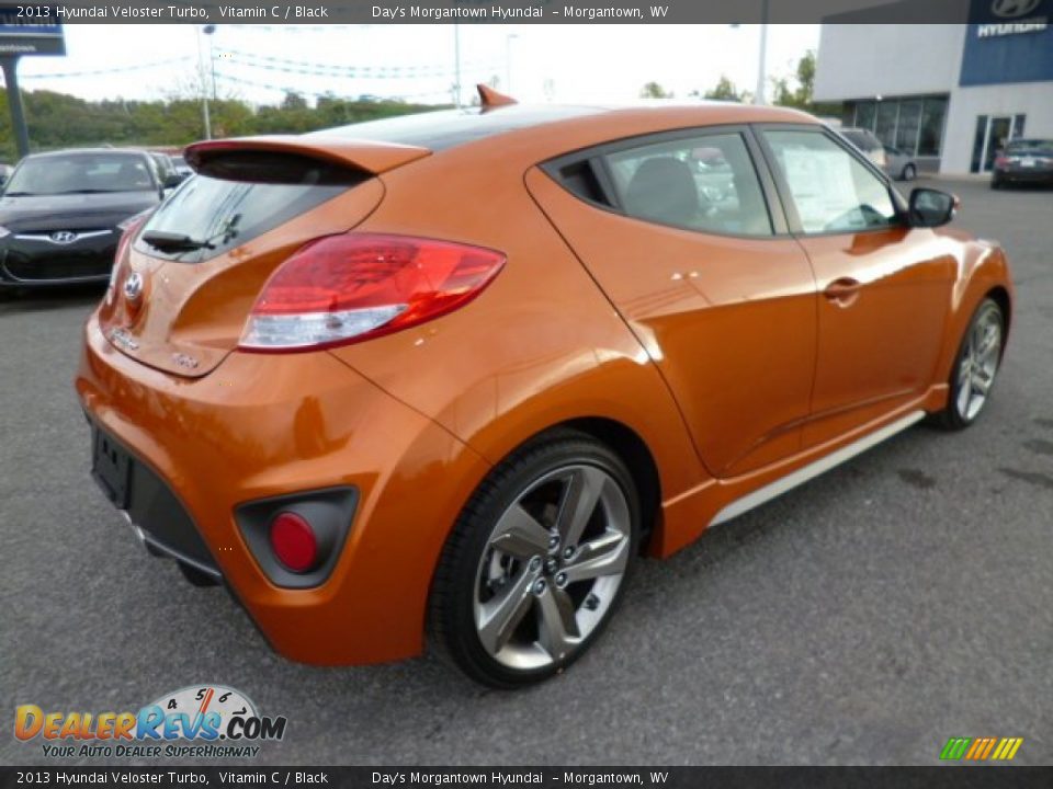 2013 Hyundai Veloster Turbo Vitamin C / Black Photo #7
