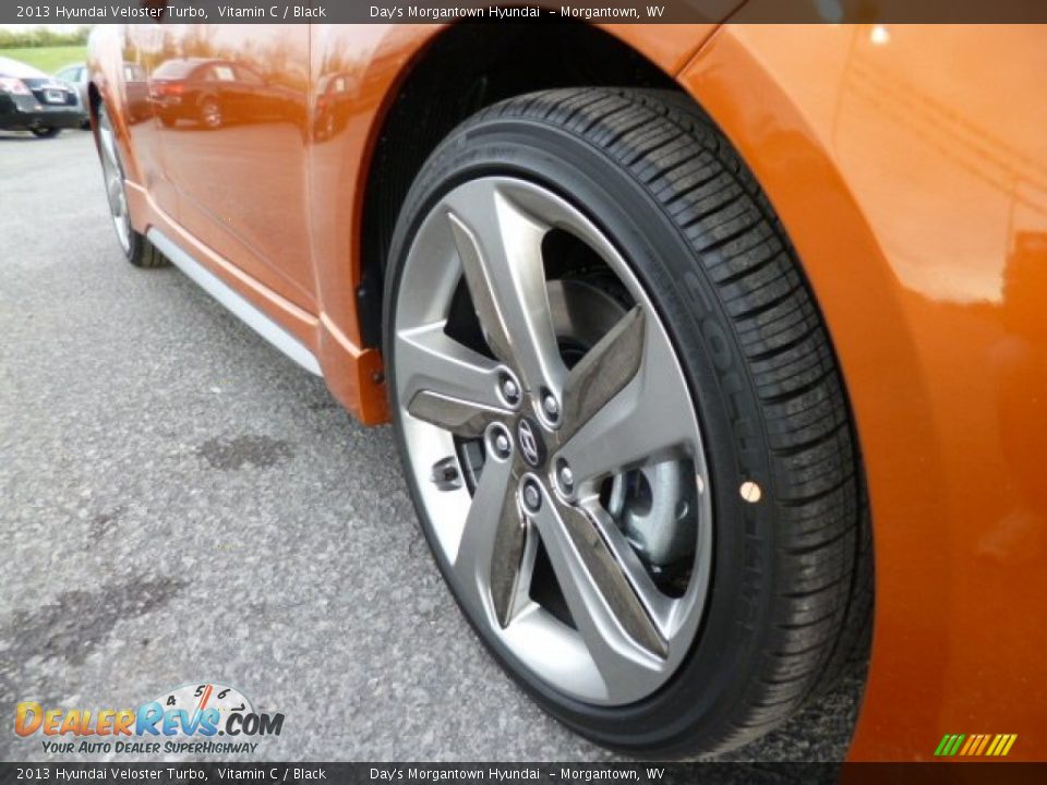 2013 Hyundai Veloster Turbo Vitamin C / Black Photo #9