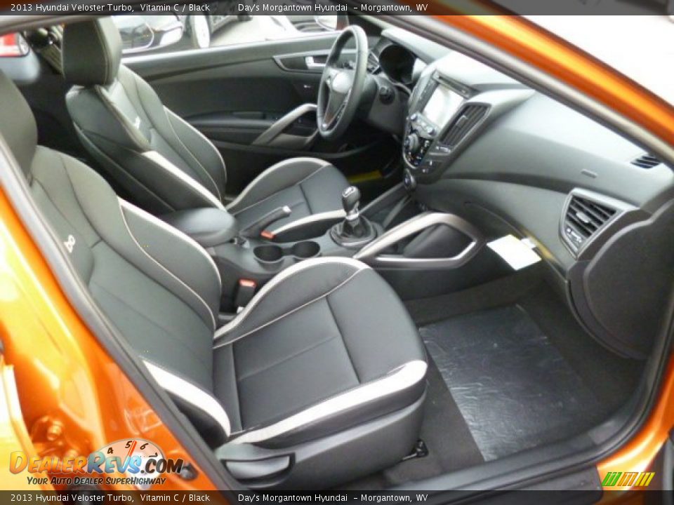 2013 Hyundai Veloster Turbo Vitamin C / Black Photo #10