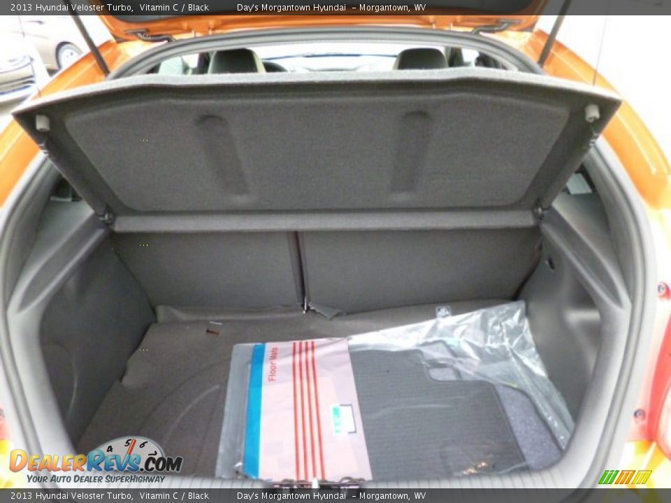 2013 Hyundai Veloster Turbo Vitamin C / Black Photo #13