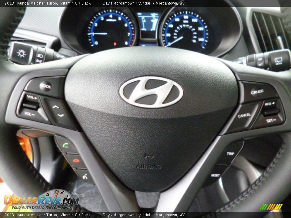 2013 Hyundai Veloster Turbo Vitamin C / Black Photo #17