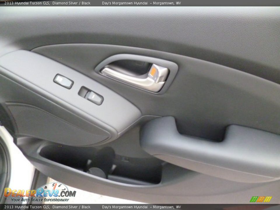 2013 Hyundai Tucson GLS Diamond Silver / Black Photo #11