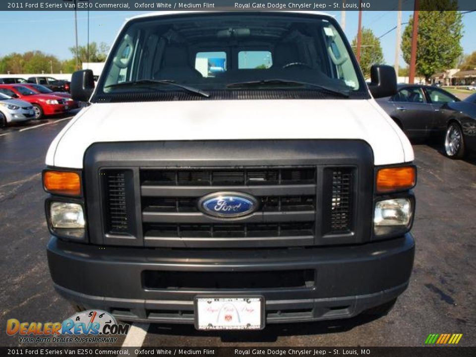 2011 Ford E Series Van E250 Commercial Oxford White / Medium Flint Photo #7