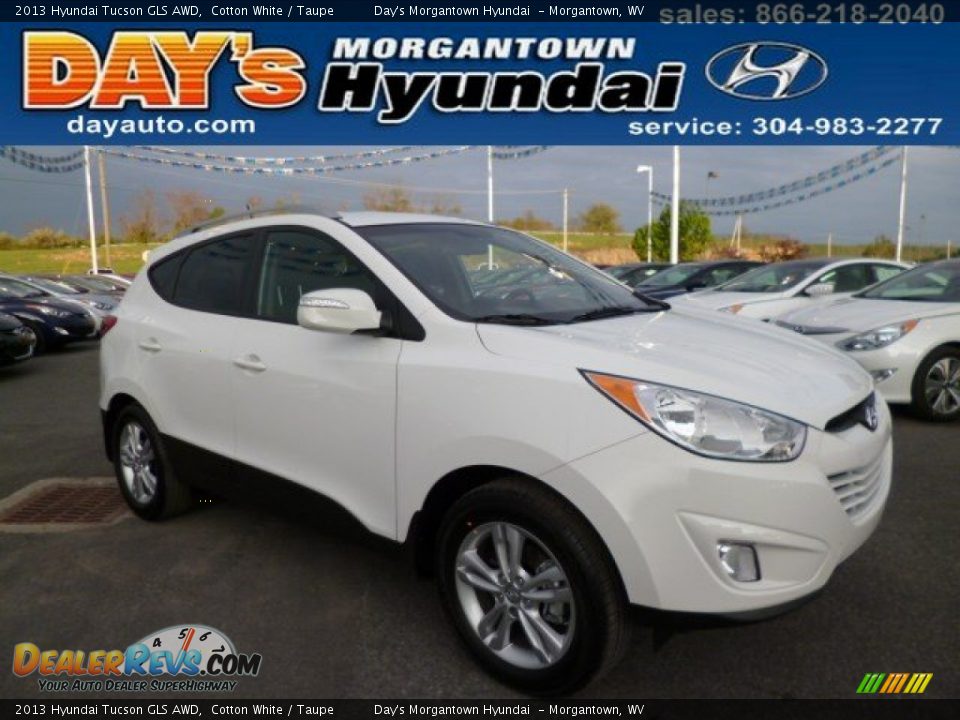 2013 Hyundai Tucson GLS AWD Cotton White / Taupe Photo #1