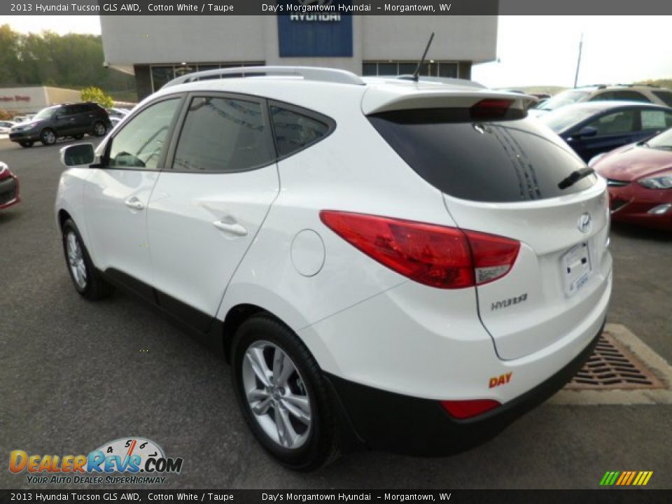 2013 Hyundai Tucson GLS AWD Cotton White / Taupe Photo #5