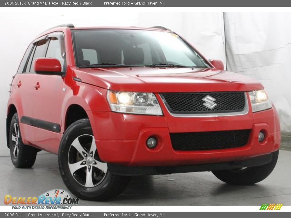 2006 Suzuki Grand Vitara 4x4 Racy Red / Black Photo #4