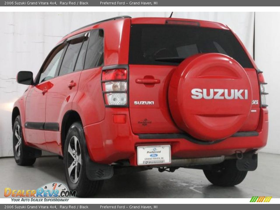 2006 Suzuki Grand Vitara 4x4 Racy Red / Black Photo #9