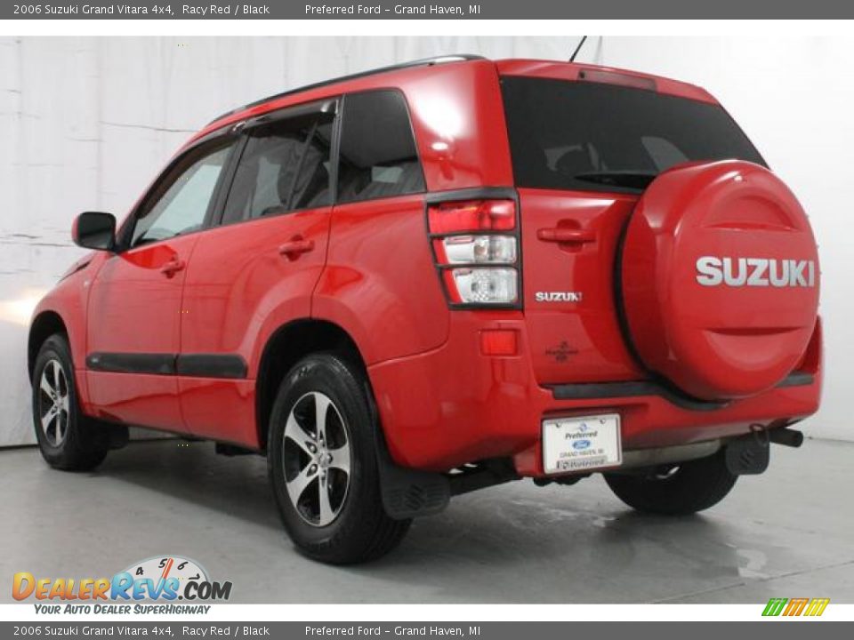 2006 Suzuki Grand Vitara 4x4 Racy Red / Black Photo #10