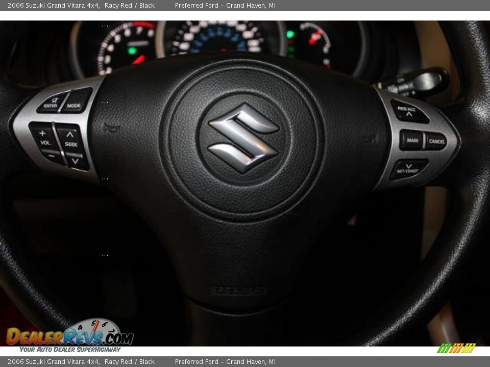 Controls of 2006 Suzuki Grand Vitara 4x4 Photo #34