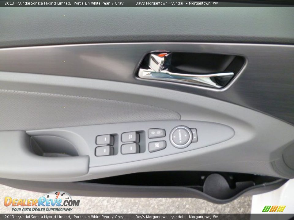 2013 Hyundai Sonata Hybrid Limited Porcelain White Pearl / Gray Photo #17
