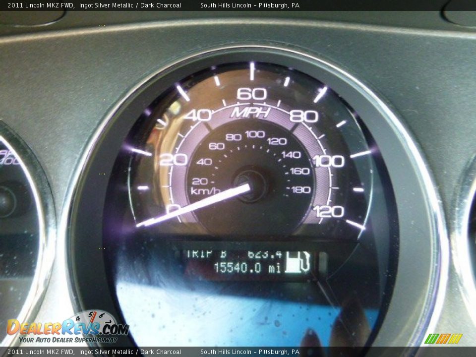 2011 Lincoln MKZ FWD Ingot Silver Metallic / Dark Charcoal Photo #25