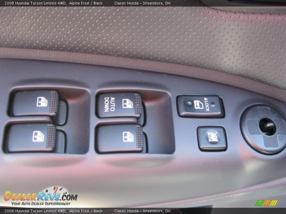 2008 Hyundai Tucson Limited 4WD Alpine Frost / Black Photo #15