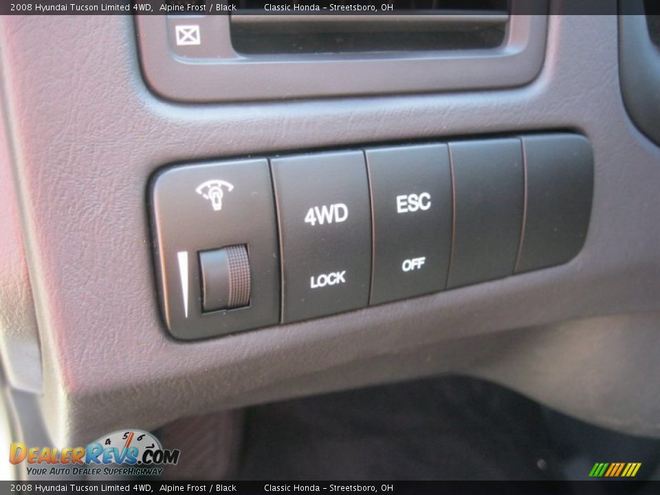 2008 Hyundai Tucson Limited 4WD Alpine Frost / Black Photo #18