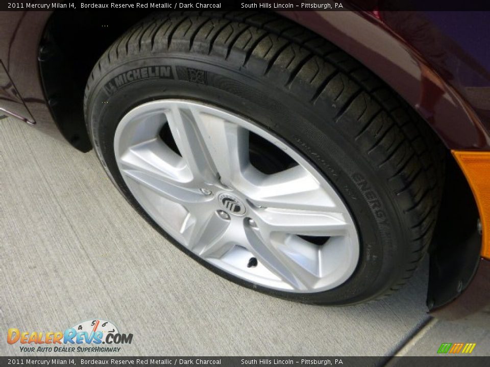 2011 Mercury Milan I4 Bordeaux Reserve Red Metallic / Dark Charcoal Photo #9