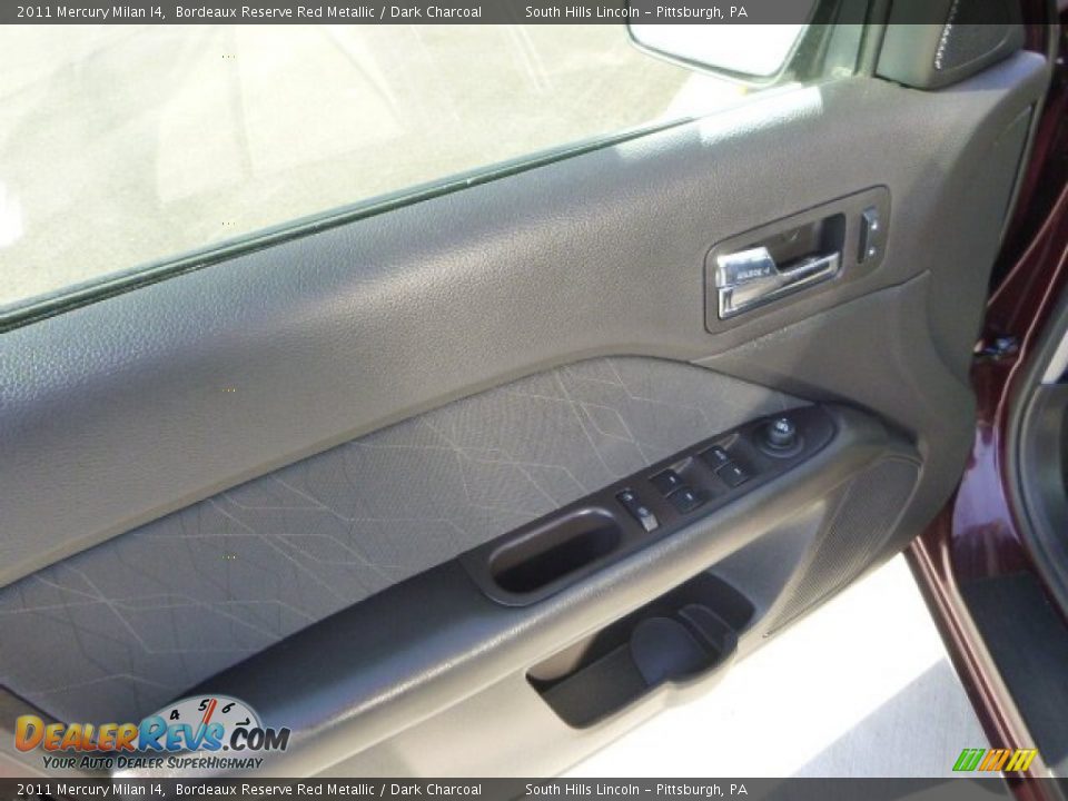2011 Mercury Milan I4 Bordeaux Reserve Red Metallic / Dark Charcoal Photo #19