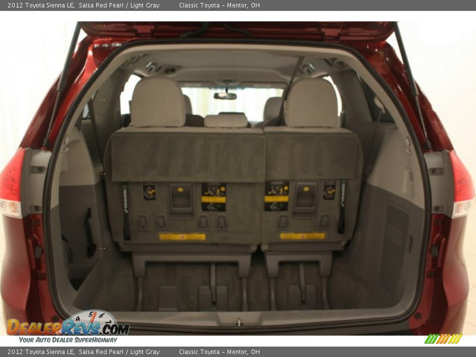 2012 Toyota Sienna LE Salsa Red Pearl / Light Gray Photo #17