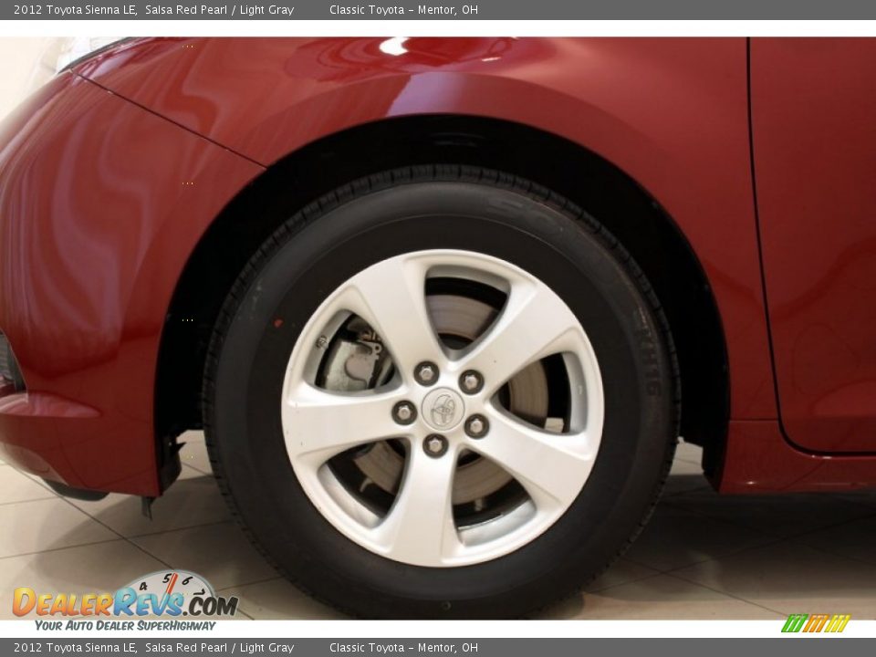 2012 Toyota Sienna LE Salsa Red Pearl / Light Gray Photo #19
