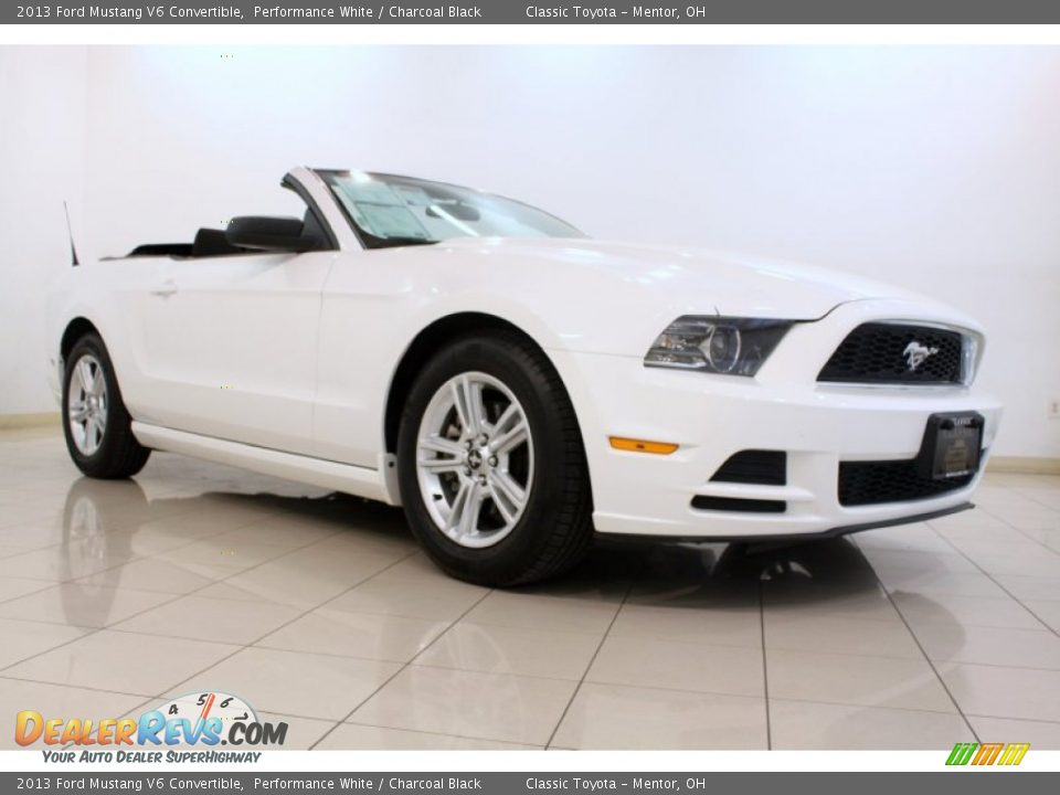 2013 Ford Mustang V6 Convertible Performance White / Charcoal Black Photo #3