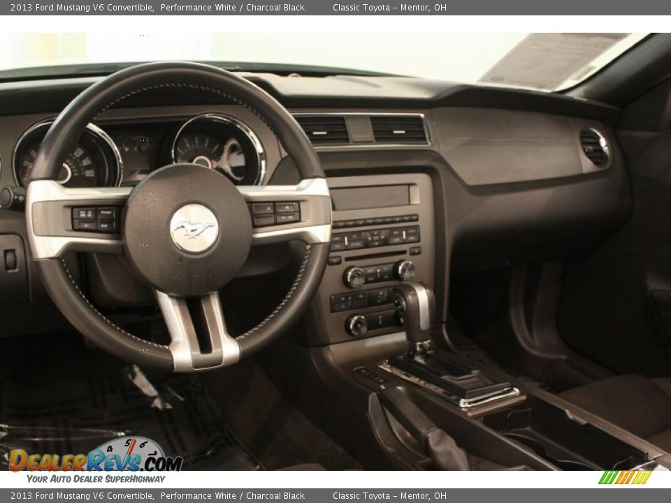 Dashboard of 2013 Ford Mustang V6 Convertible Photo #8