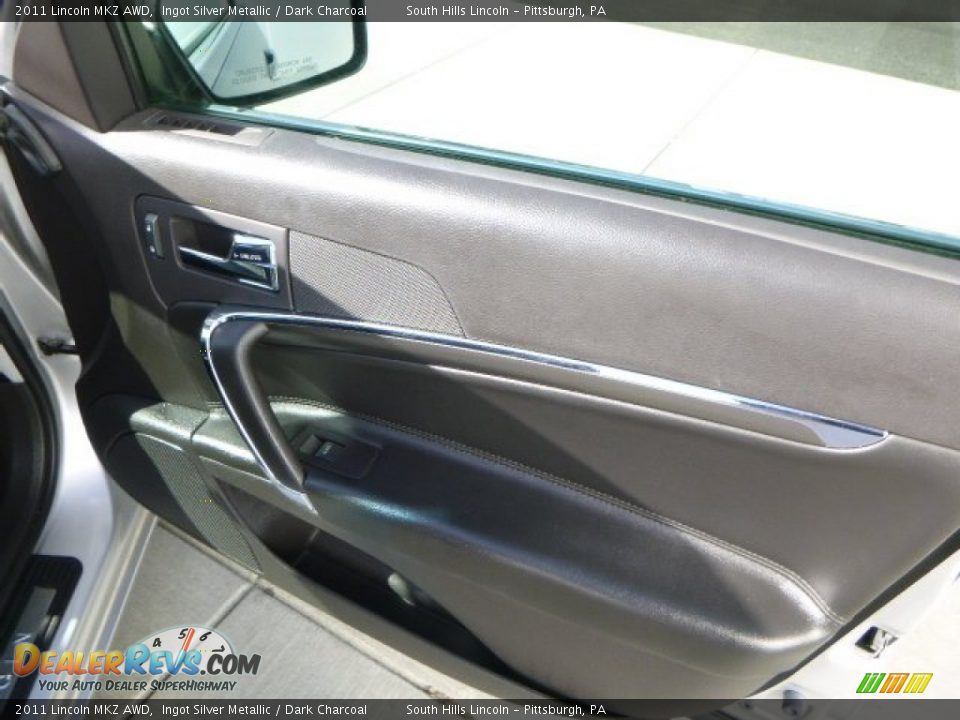2011 Lincoln MKZ AWD Ingot Silver Metallic / Dark Charcoal Photo #12