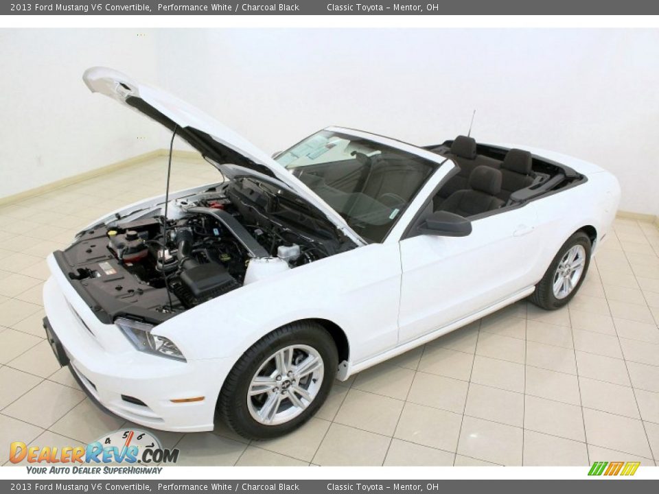 2013 Ford Mustang V6 Convertible Performance White / Charcoal Black Photo #19