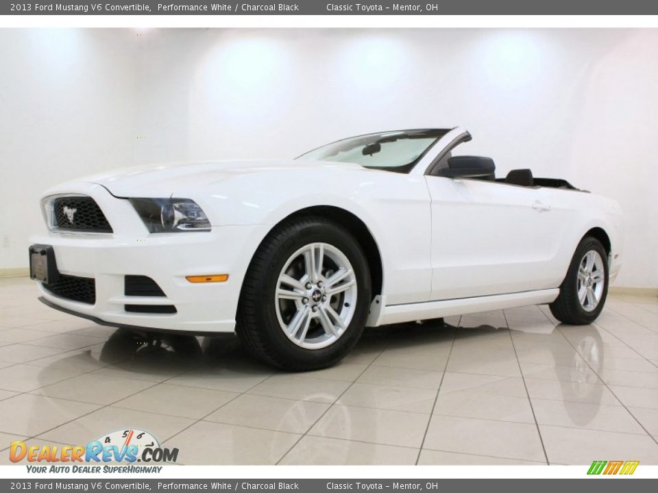2013 Ford Mustang V6 Convertible Performance White / Charcoal Black Photo #23
