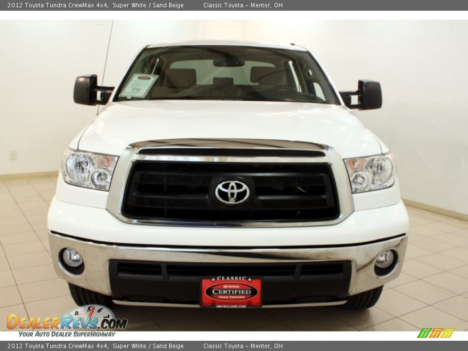 2012 Toyota Tundra CrewMax 4x4 Super White / Sand Beige Photo #2